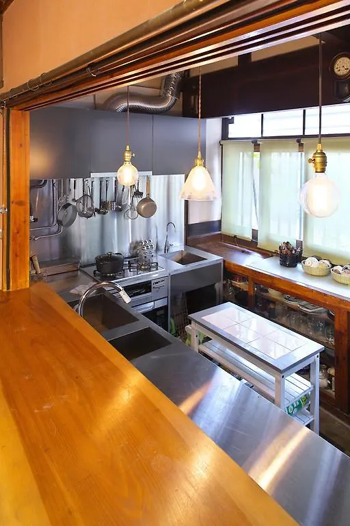 Gallery Nozawa Inn Kyōto Japan